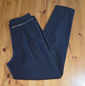 BCBG MaxAzria Black Pleated High Waisted Trouser Pants Size Small
